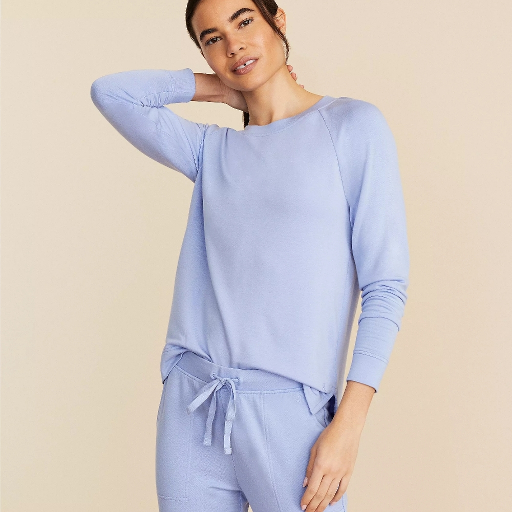 NWT Lou & Grey Signature Soft Sweatshirt